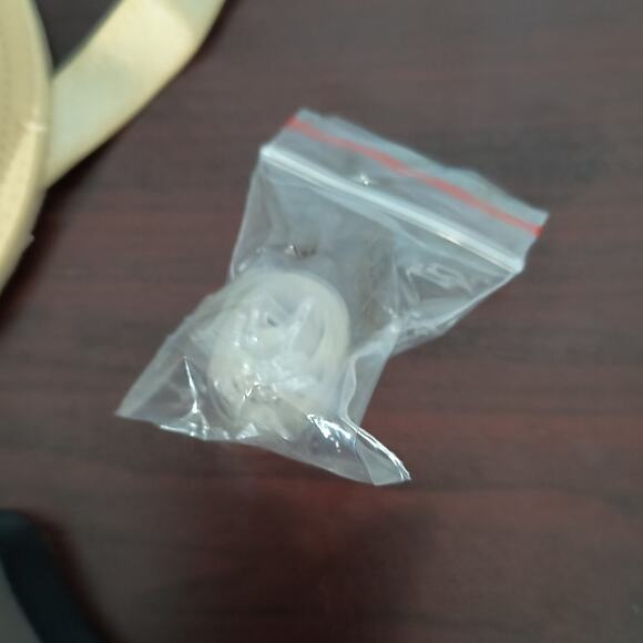 Shein Two Convertible Pushup Bras Women's Size M Black Nude Removable Straps - Picture 4 of 9